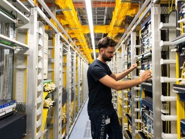 Techniker in Zentrale 4-3