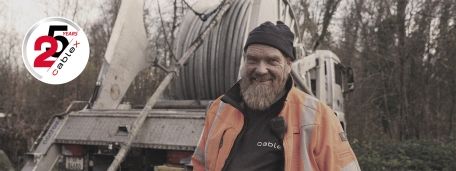 Header 25 Jahre EN 24-9