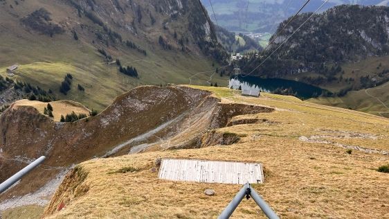 Aussicht Stockhorn steiles Gelände